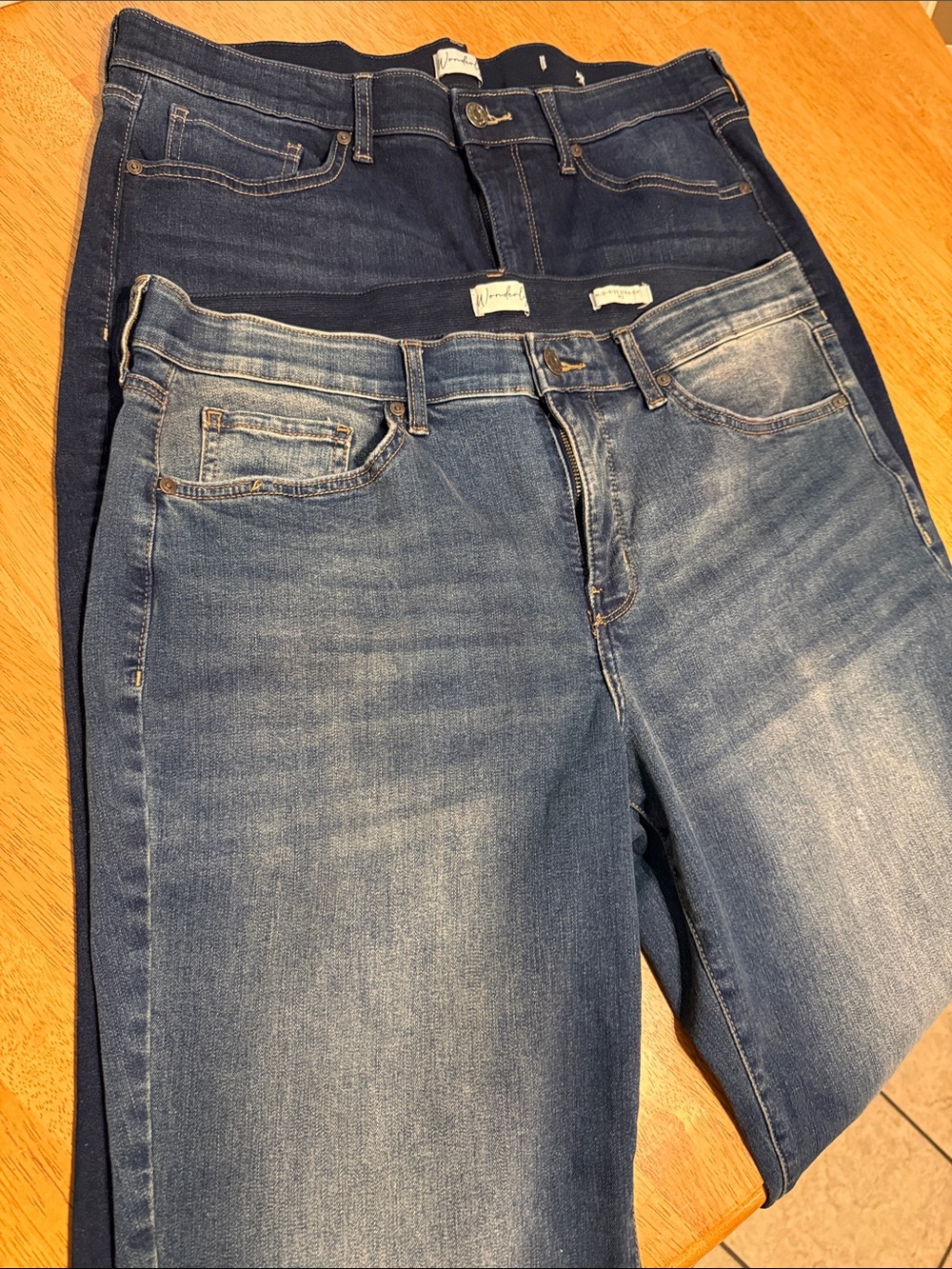 Wonderly Two-Tone Straight Leg Jeans in Light and Dark Blue.  2 pair.